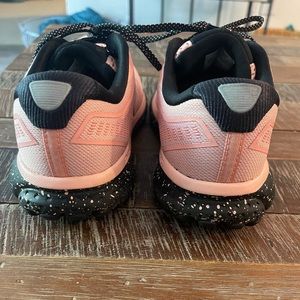 Brooks ghost size 6.5